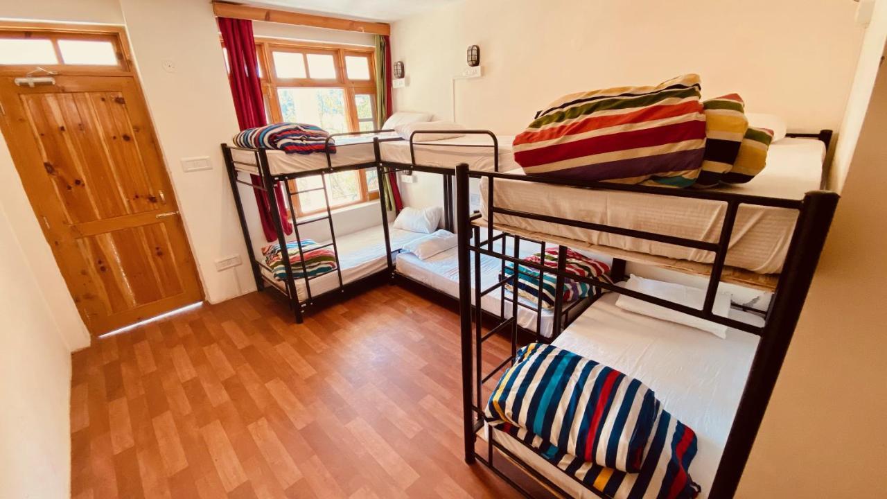Hostel Madpackers Manali Exterior foto