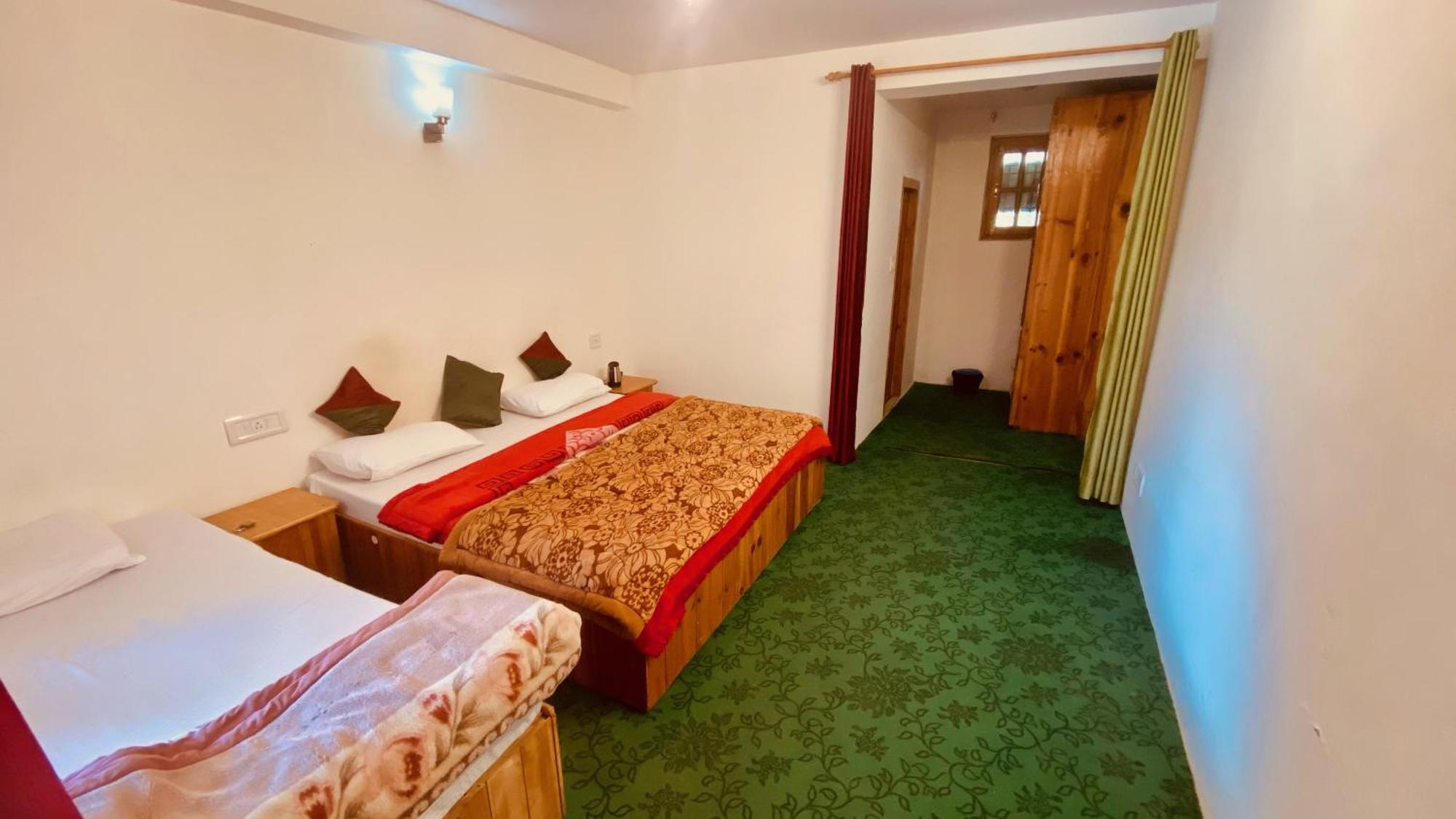 Hostel Madpackers Manali Exterior foto