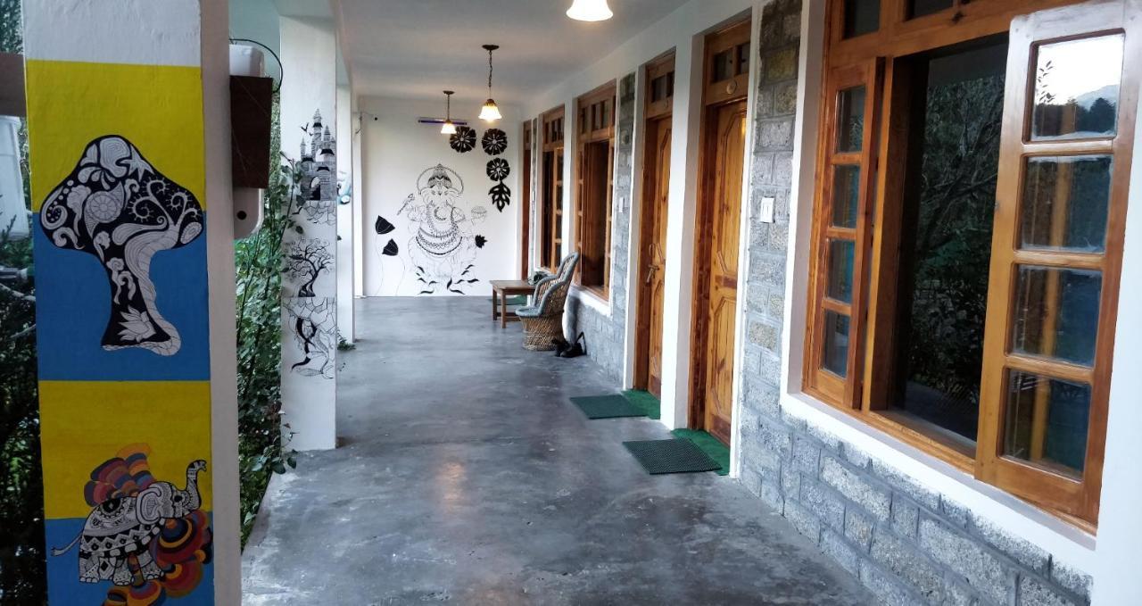 Hostel Madpackers Manali Exterior foto